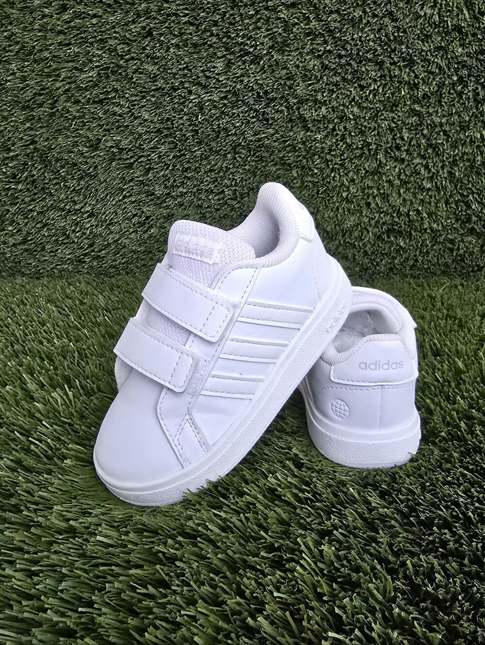 Adidas Grand Court 2.0
